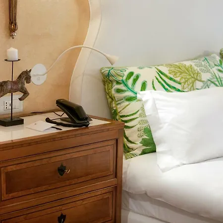 Palazzo Marziale 4*