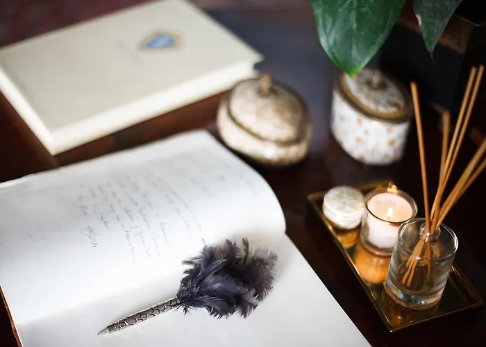 Palazzo Marziale بيت ضيافة 4*