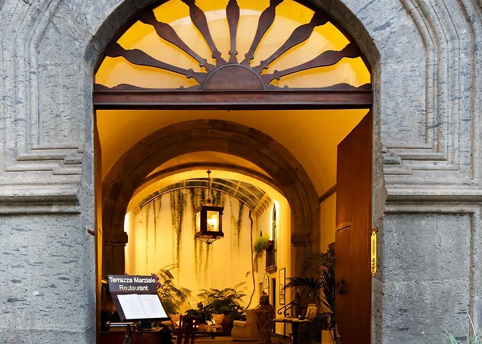 Palazzo Marziale بيت ضيافة 4*