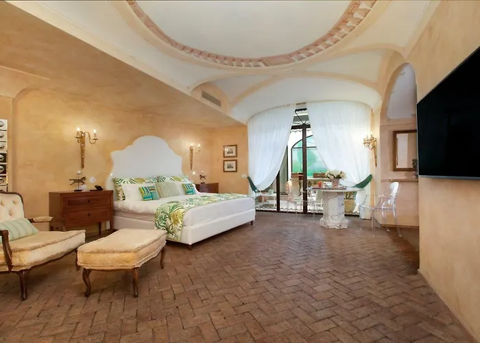 بيت ضيافة Palazzo Marziale سورينتو