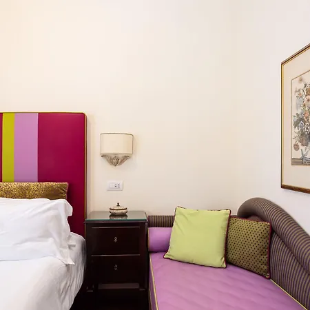 Palazzo Marziale בית הארחה 4*